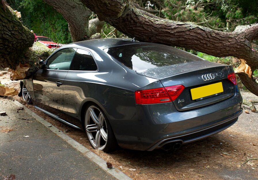 car-crash-compensation-attorney-image
