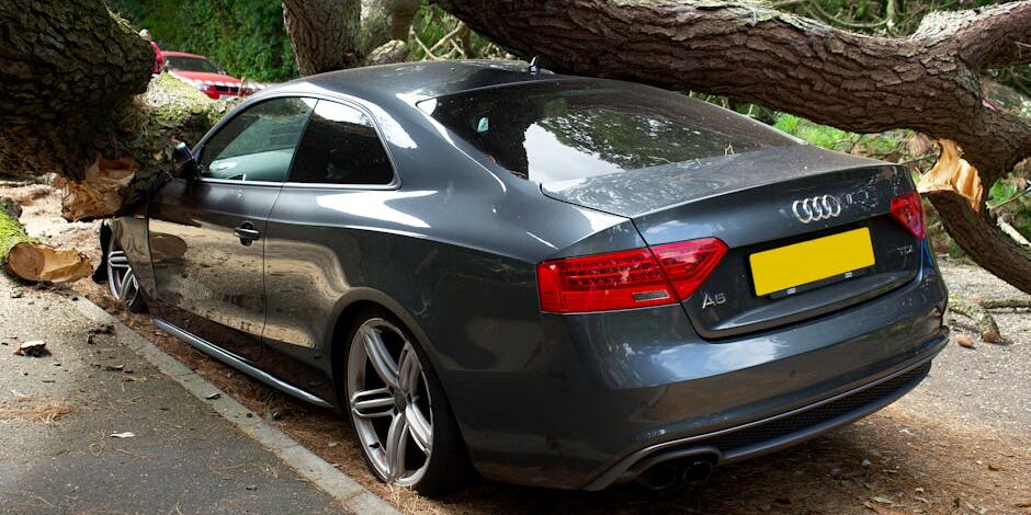 car-crash-compensation-attorney-image