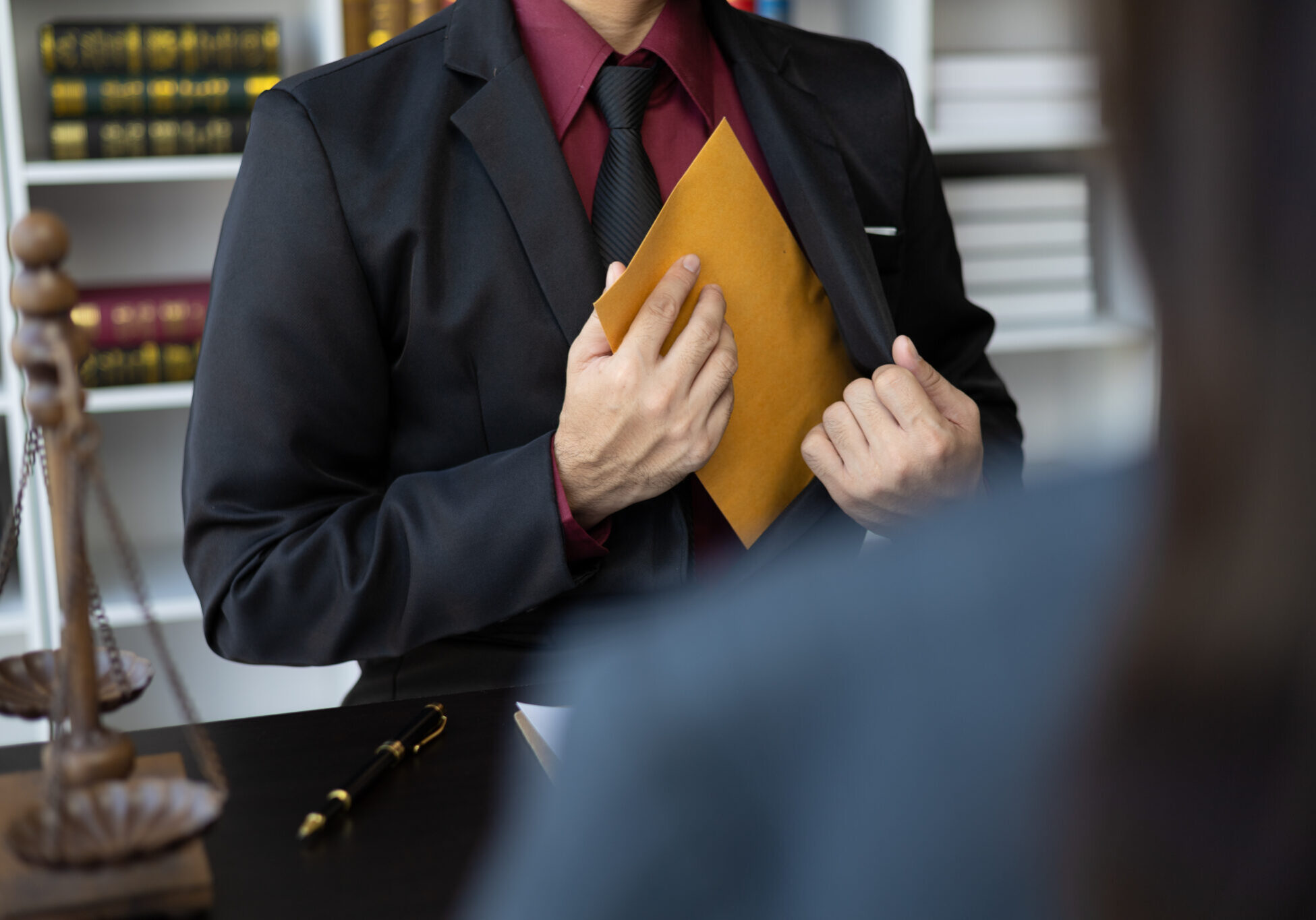 personal injury lawyer