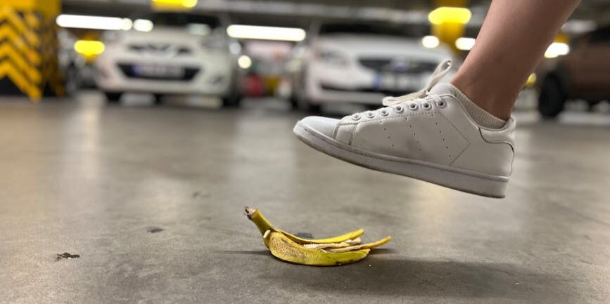 parking lot slip and fall accident lawyer philadelphia pa